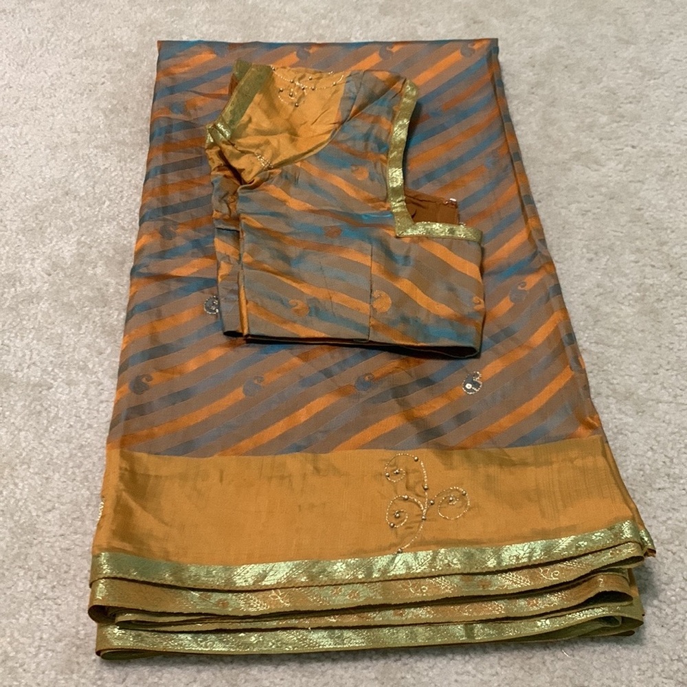 Womens saree